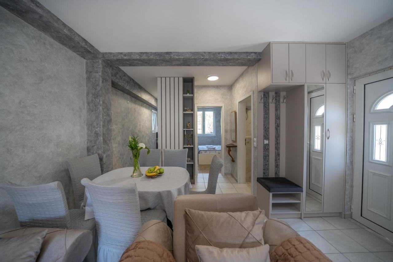 Apartman Anja ريسان المظهر الخارجي الصورة